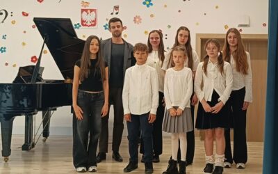 MAJOWY MARATON KONCERTOWY – 1. UCZNIOWIE KLASY FORTEPIANU MGR. SZ. CHOROBIŃSKIEGO